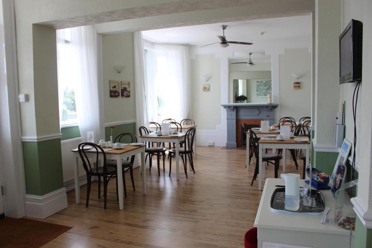 Beamsley Lodge B&B อีสต์บอร์น ภายนอก รูปภาพ