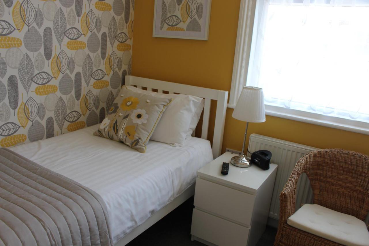 Beamsley Lodge B&B อีสต์บอร์น ภายนอก รูปภาพ