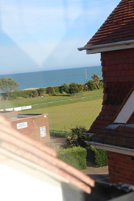 Beamsley Lodge B&B อีสต์บอร์น ภายนอก รูปภาพ